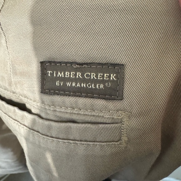 Wrangler Tan Chino Pants Relaxed Fit - Picture 3 of 6